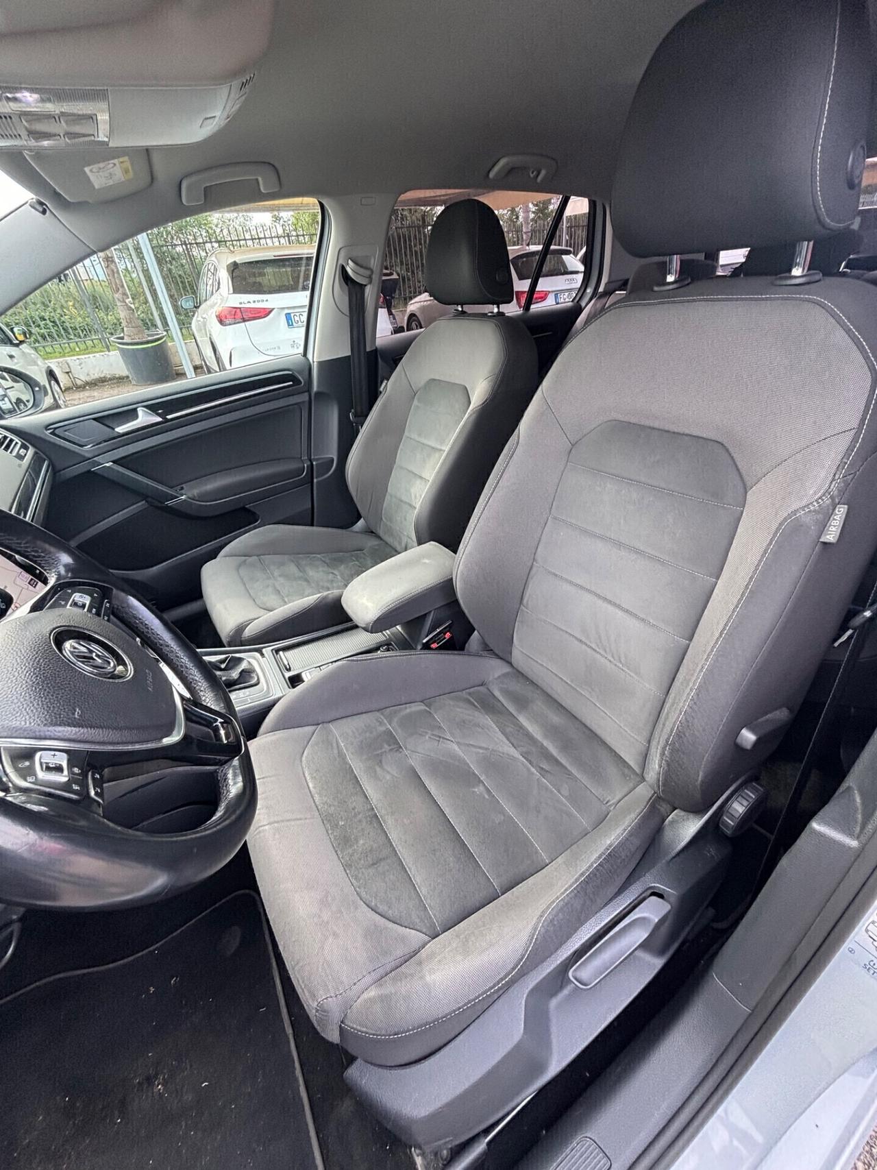 Volkswagen Golf 1.6 TDI 115 CV DSG 5p. Highline BlueMotion Technology