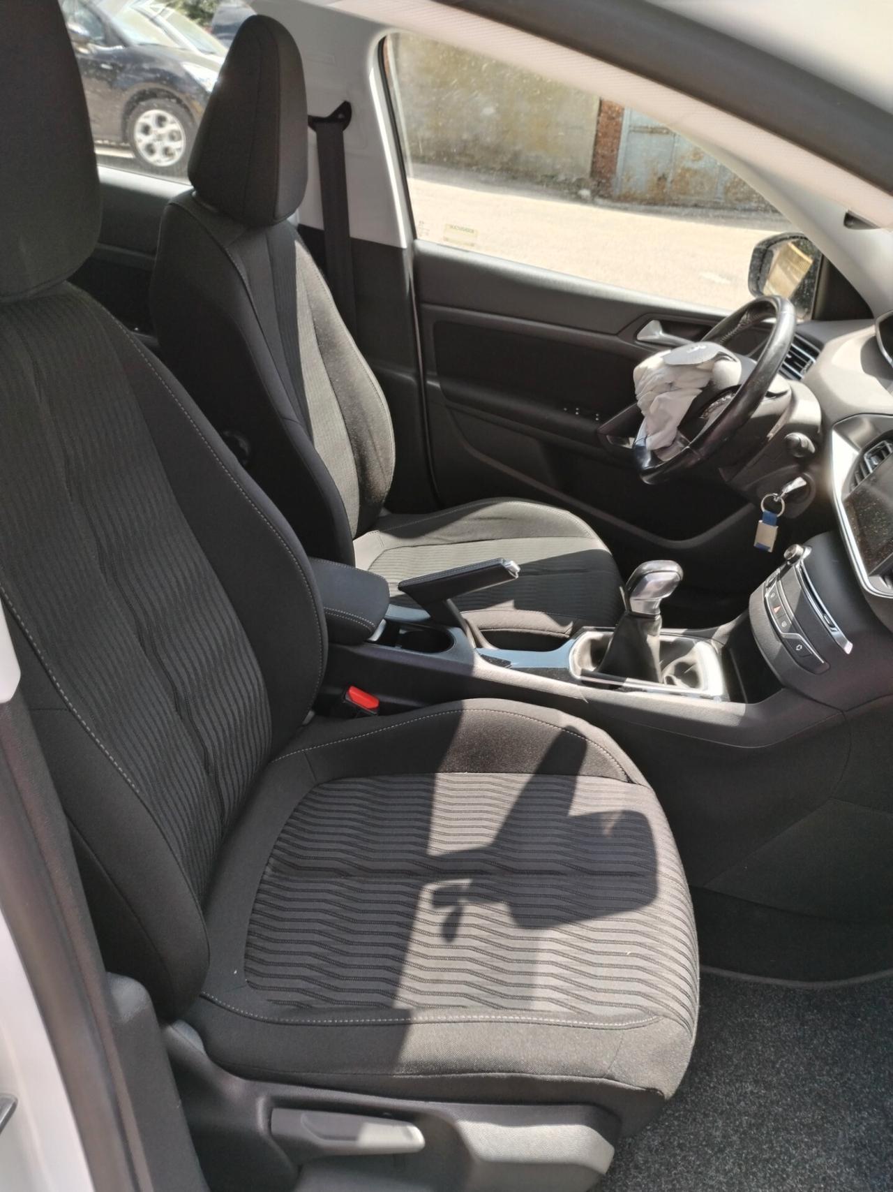 Peugeot 308 Incidentata/Sinistrata