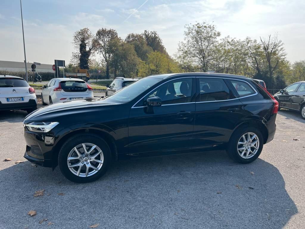 Volvo XC 60 XC60 B4 (d) AWD Geartronic Business Plus