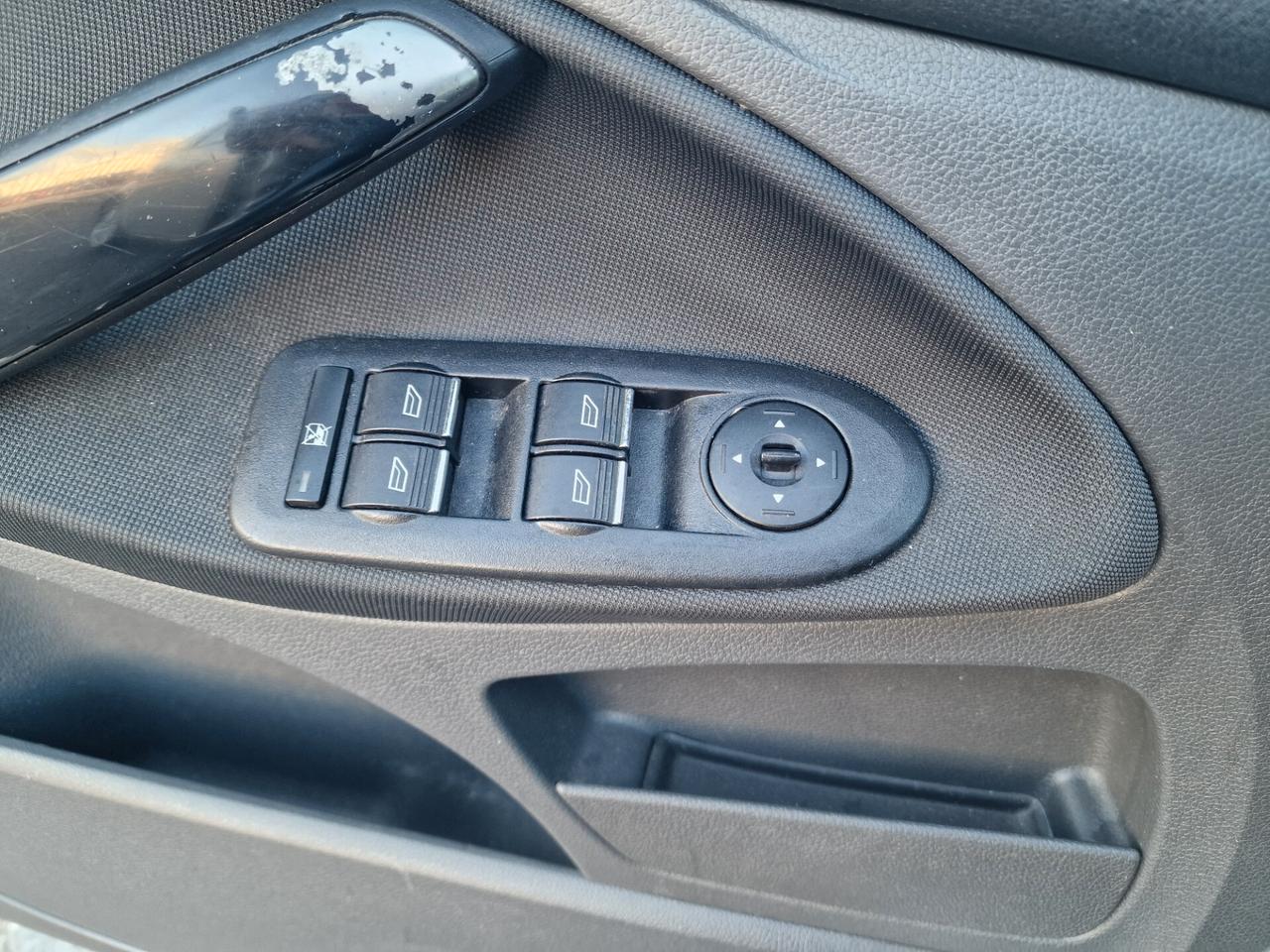 Ford C-Max 1.6 TDCi (110CV) Ghia DPF