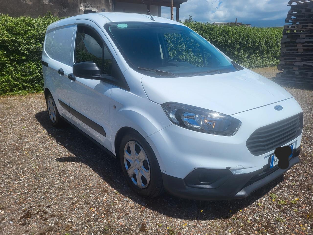 Ford Transit Courier