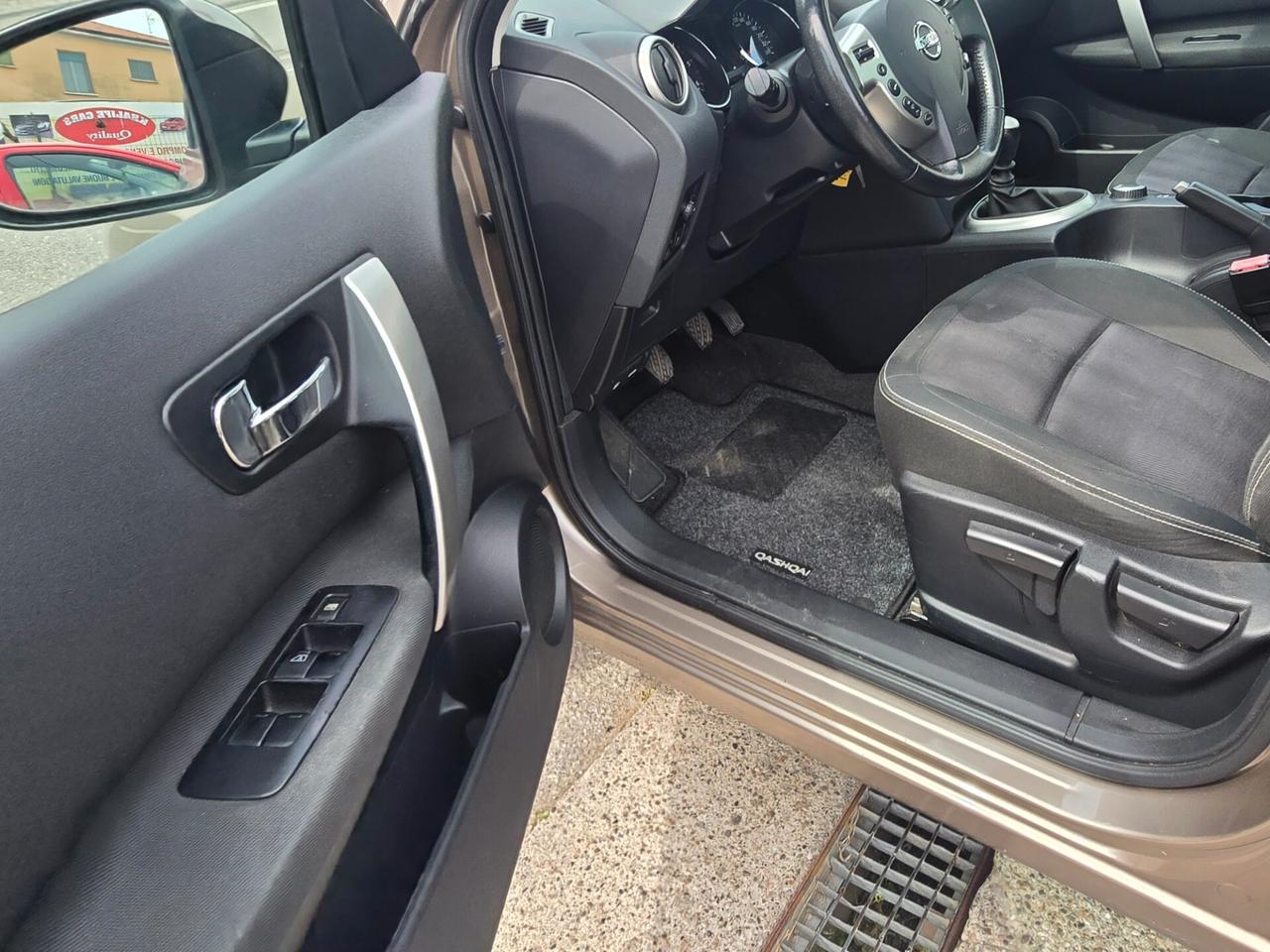 Nissan Qashqai 1.6 dCi DPF Tekna