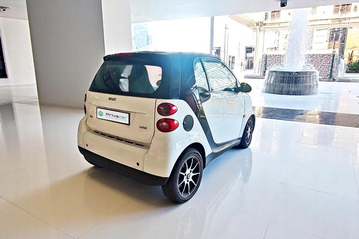 SMART fortwo 1000 52 kW MHD coupé pure