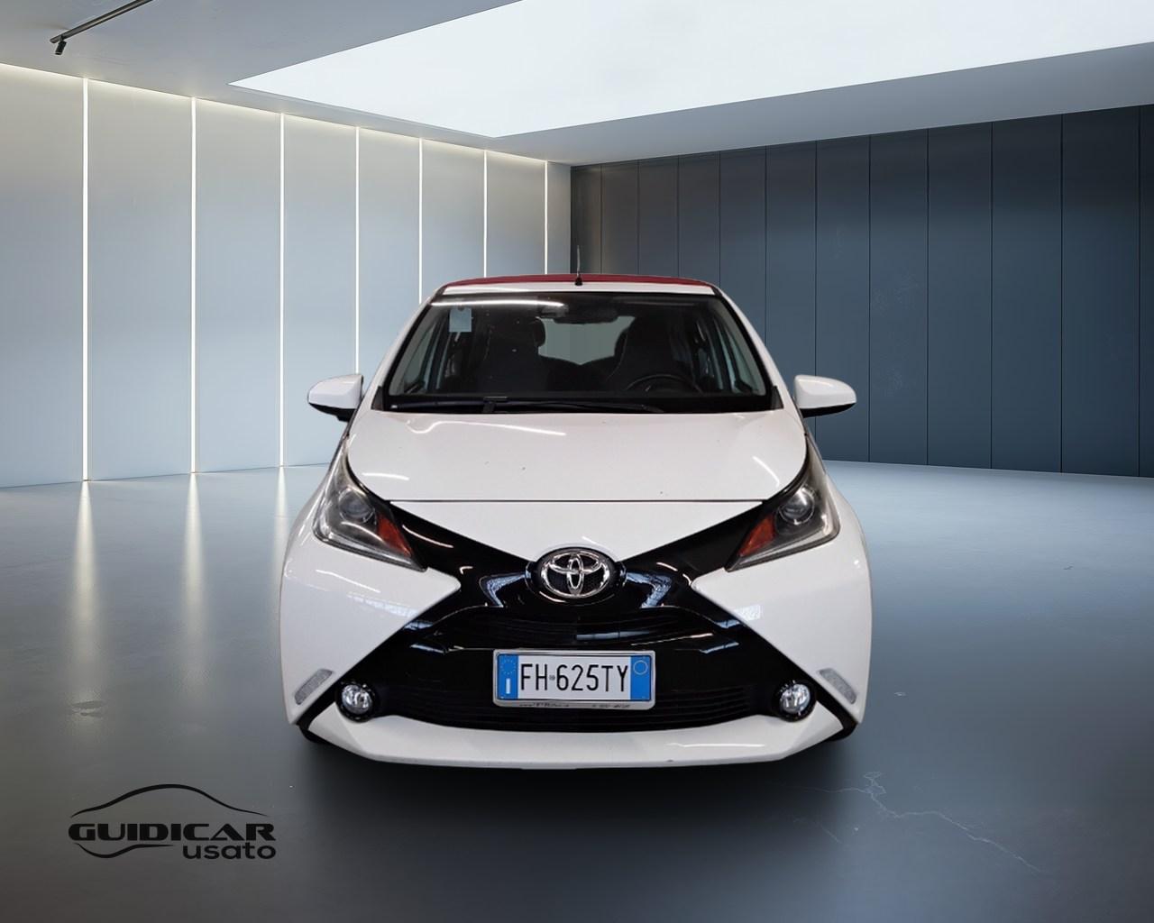 TOYOTA Aygo II 2014 - Aygo 5p 1.0 x-wave my15