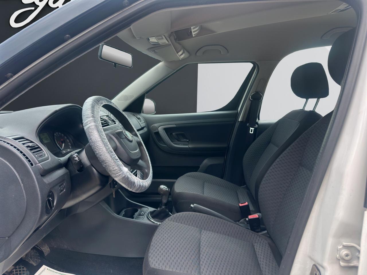 Skoda Roomster 1.2 TSI 86CV Scout