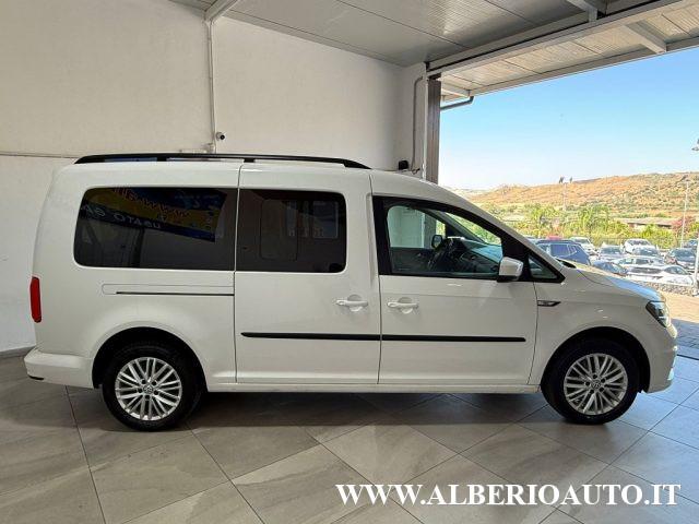 VOLKSWAGEN Caddy 2.0 TDI 102 CV DSG Highline Maxi *7 POSTI*