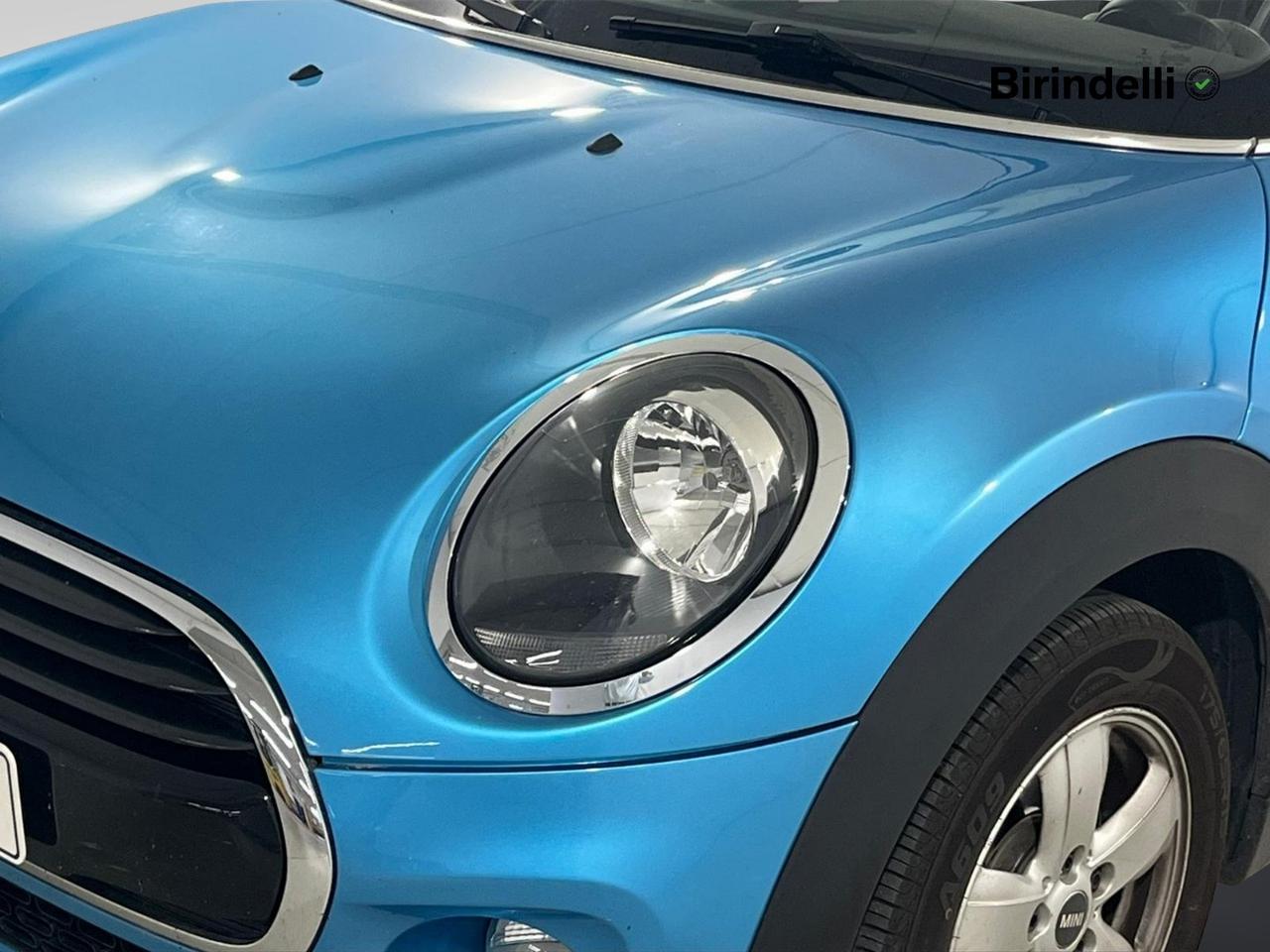 MINI Mini Cabrio (F57) - Mini 1.5 Cooper D Cabrio
