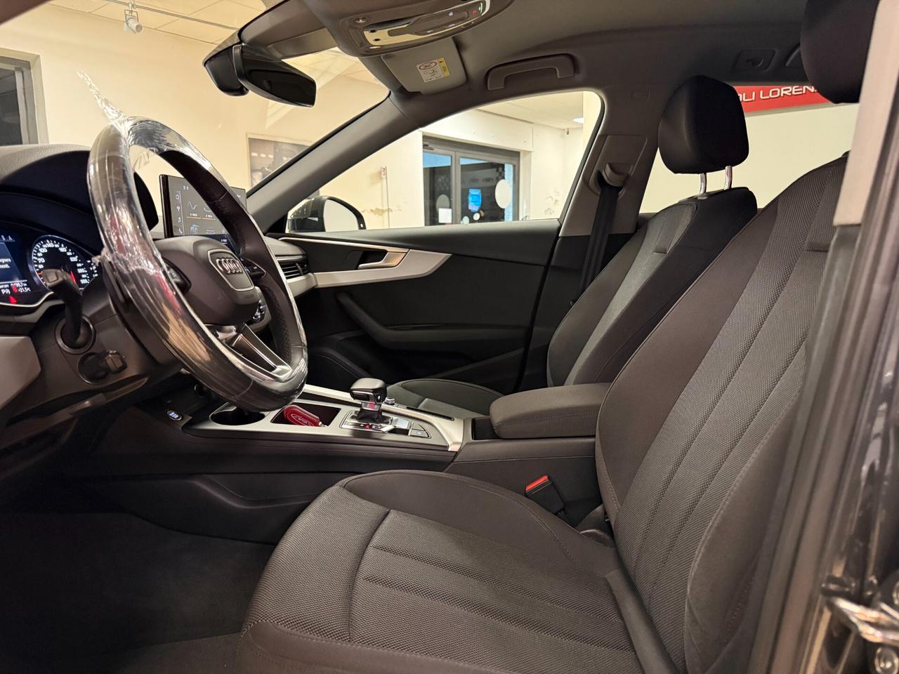 Audi A4 Avant 35 TDI/163 CV S tronic Business Advanced