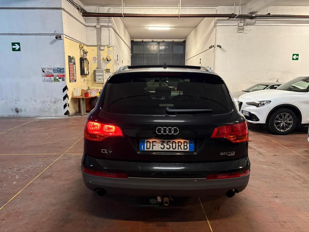 Audi Q7 3.0 V6 TDI 233CV quattro tiptronic