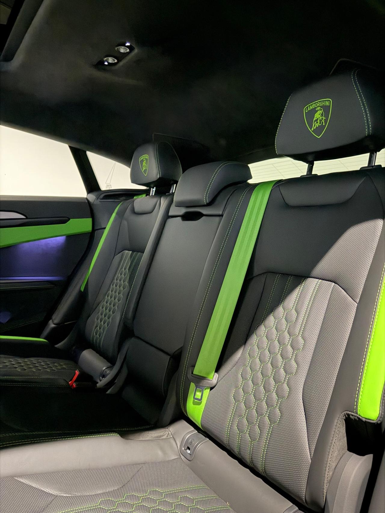 Lamborghini Urus 4.0 SE