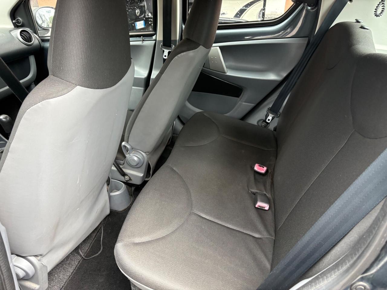 Toyota Aygo 1.0 12V VVT-i 5 porte