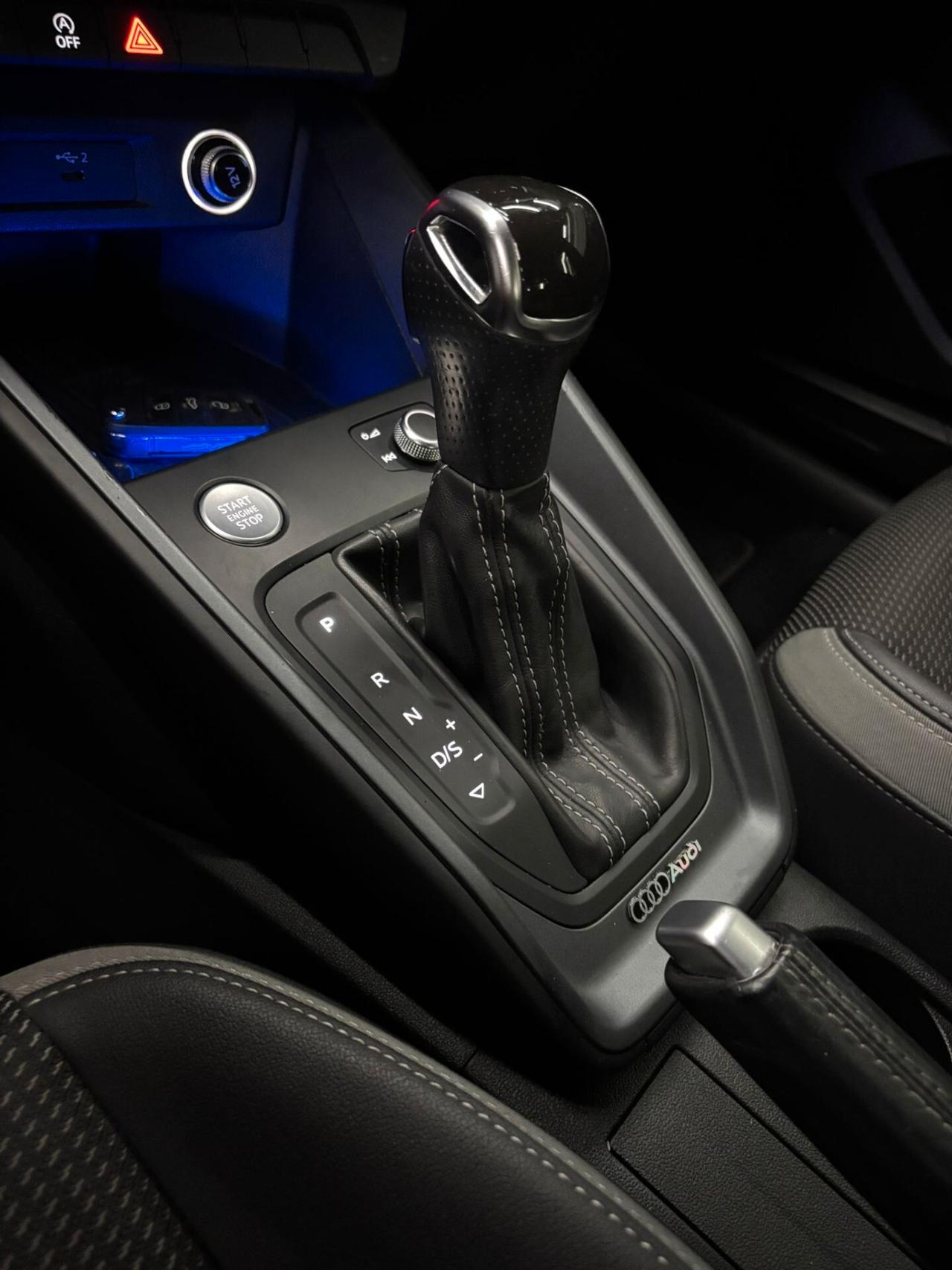 Audi A1 SPB 40 TFSI S tronic line edition 2.0 200cv