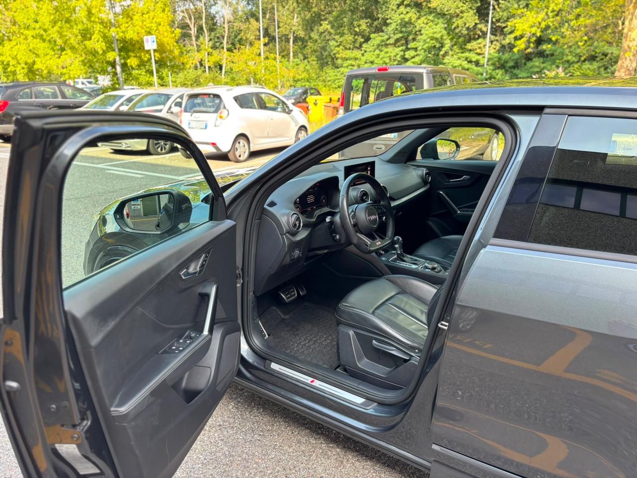 Audi Q2 40 TFSI quattro S tronic line Edition”PELLE”COCKPIT”