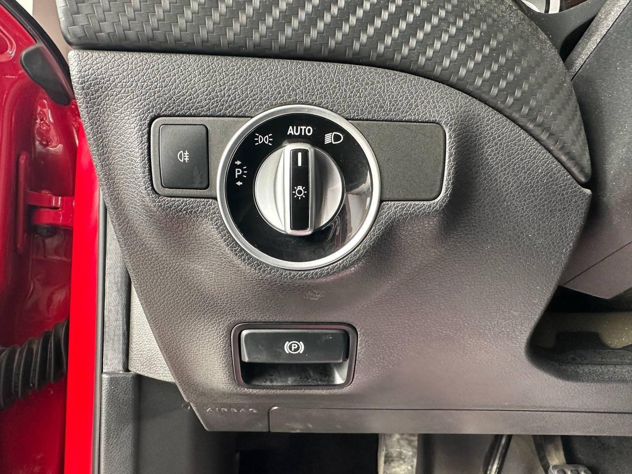 Mercedes Benz A180d - Premium - Unico Proprietario