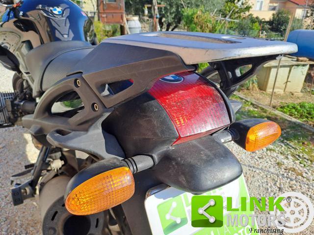 BMW R 1150 R .