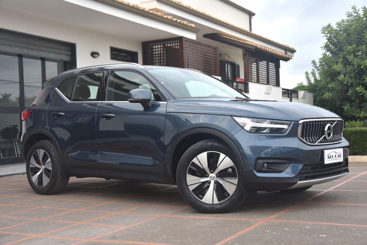 Volvo XC40 T4 Recharge Plug-in Inscription Expression