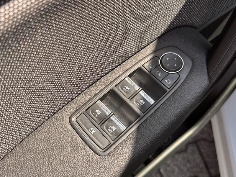 Renault Captur 1.6 E-Tech full hybrid Techno