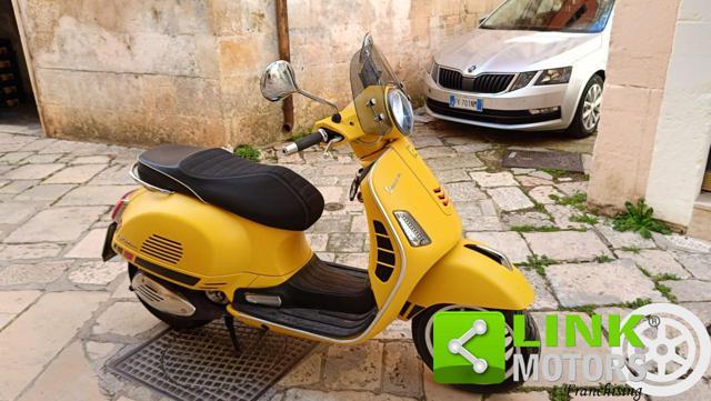 PIAGGIO Vespa GTS 300 Super Sport
