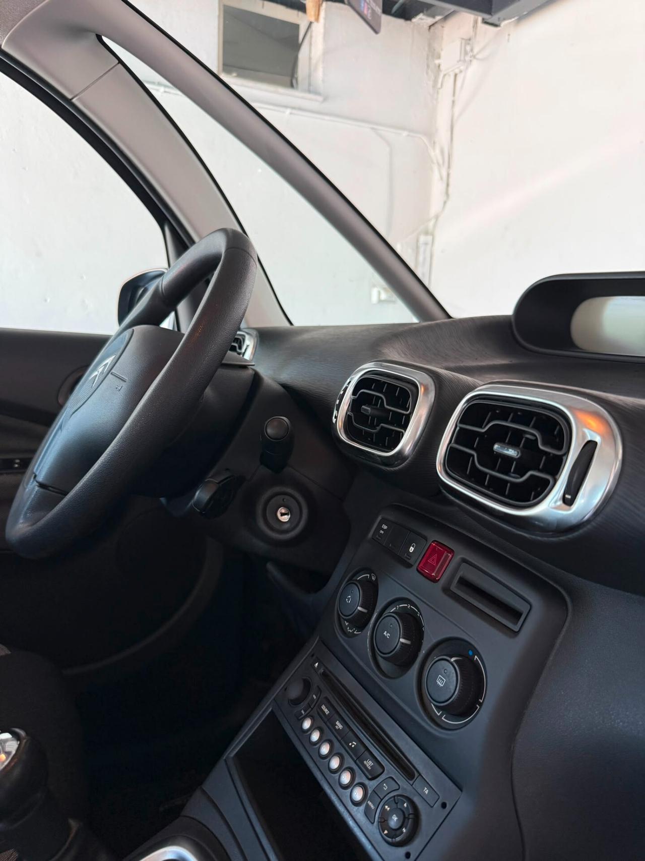 Citroen C3 Picasso 1.4 VTi 95 GPL airdream Seduction
