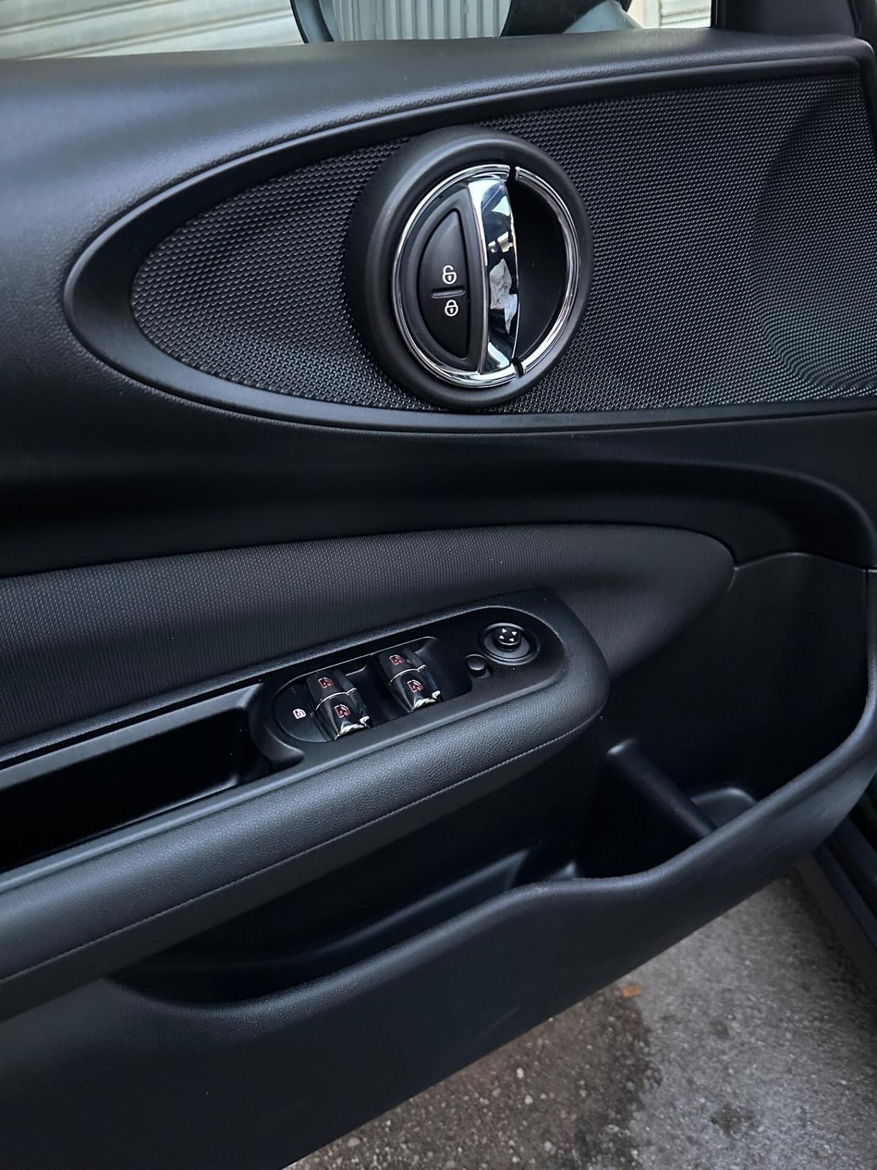 MINI Mini Clubman 1.5 One D 116cv Hype-TETTO APRIB