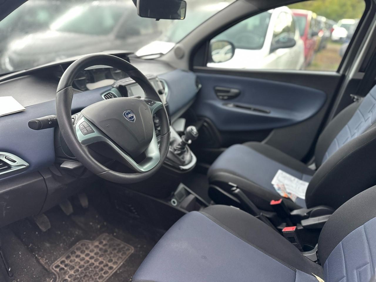 LANCIA Ypsilon III 2021 - Ypsilon 1.0 firefly hybrid Platino s&s 70cv