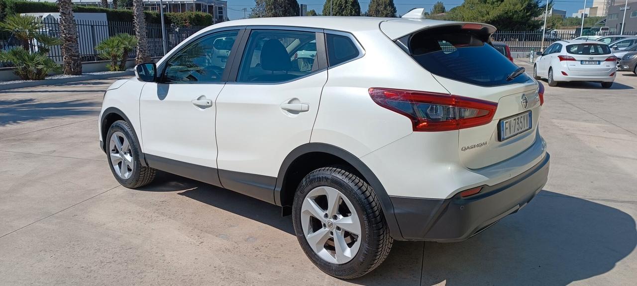 Nissan Qashqai 1.5 dCi Business