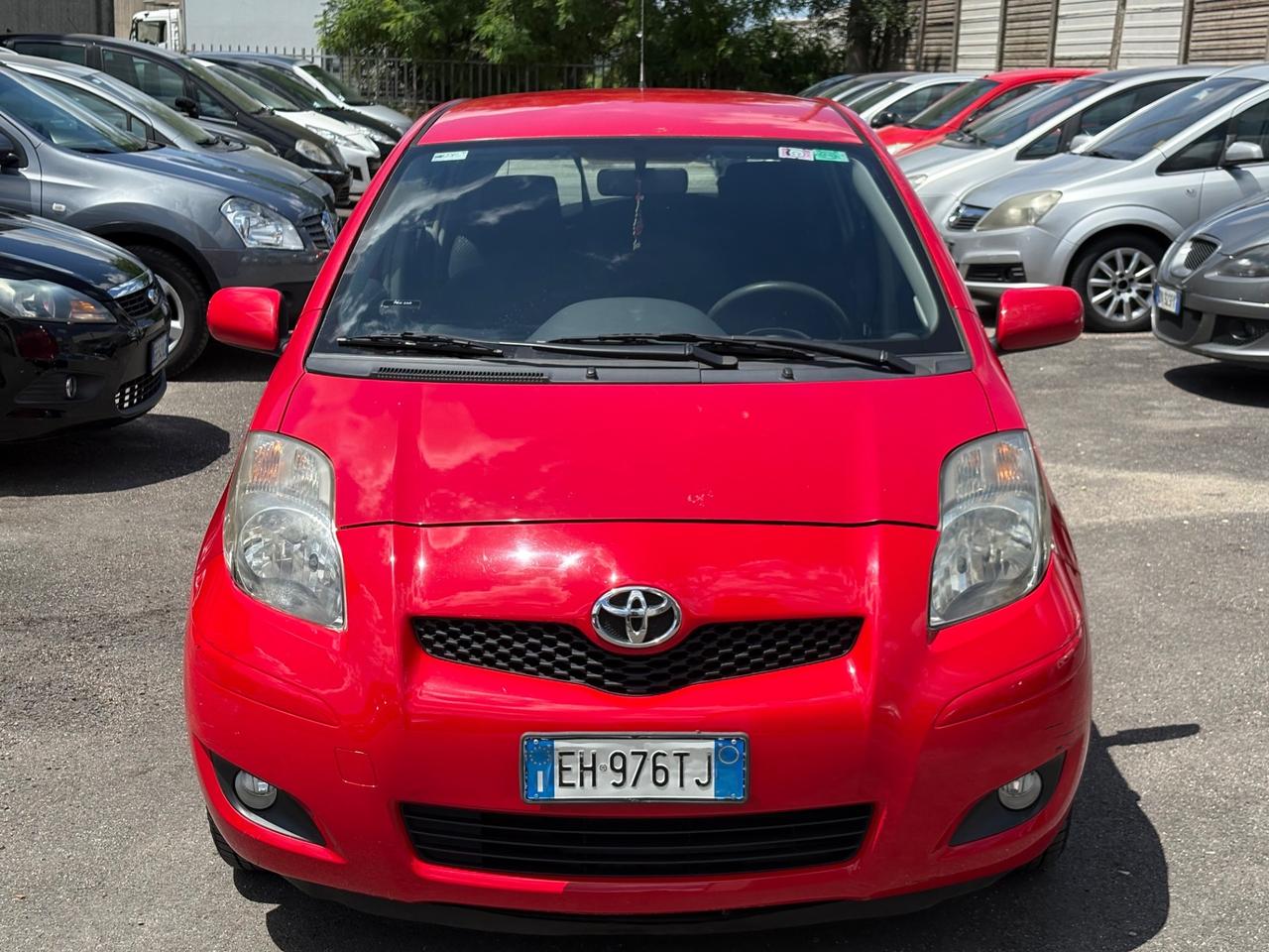 Toyota Yaris 1.0 5 porte Sol