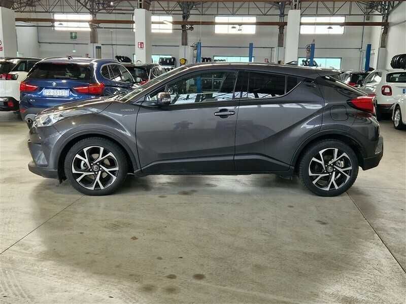 TOYOTA C-HR 1.8H 98CV E-CVT Trend