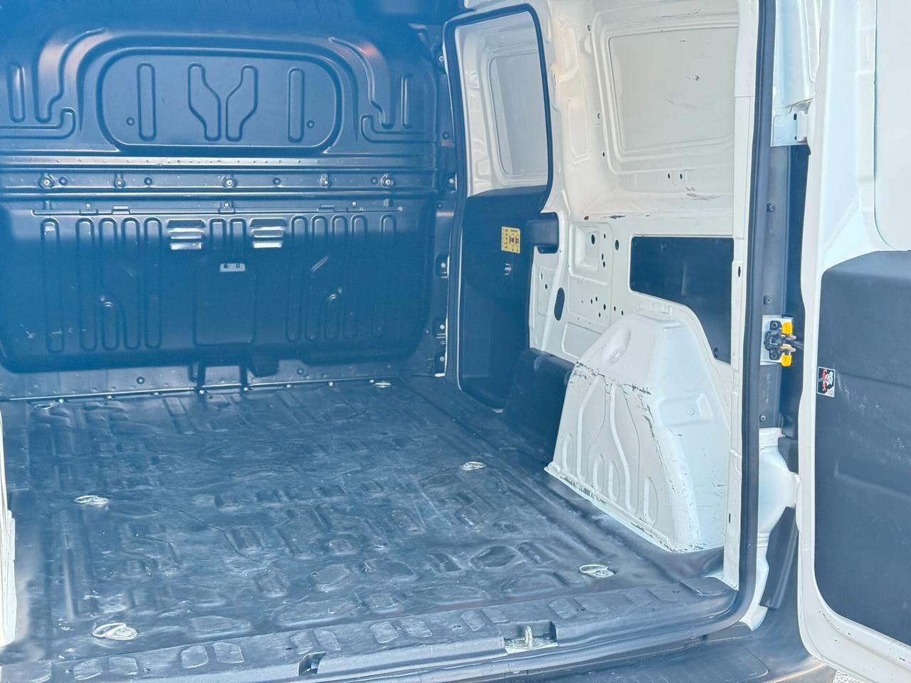 Fiat Doblo' cargo Maxi Autocarro 3 posti