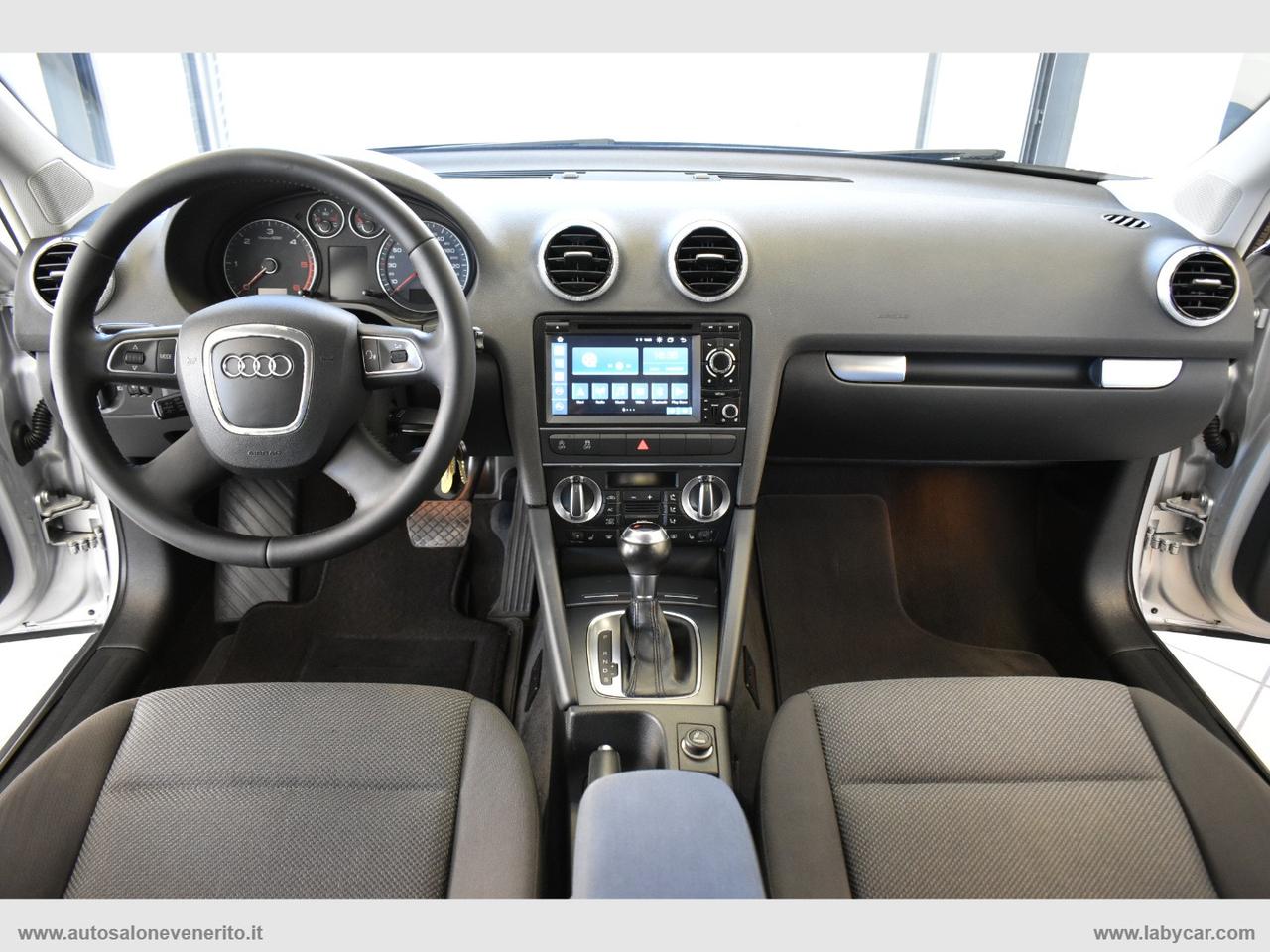 AUDI A3 1.6 TDI S tronic Attraction