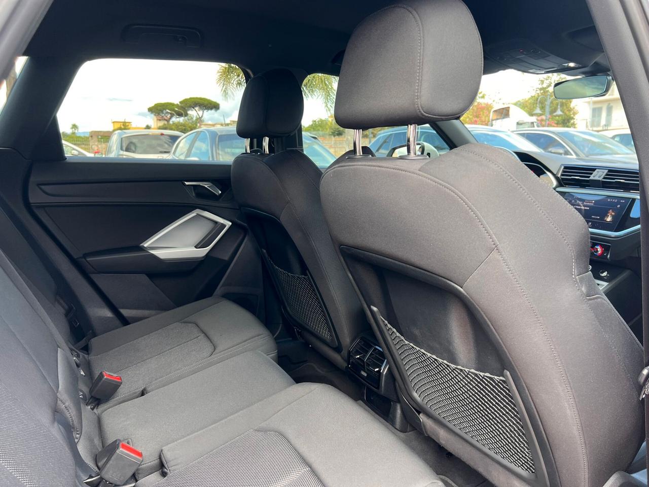Audi Q3 35 TDI S tronic