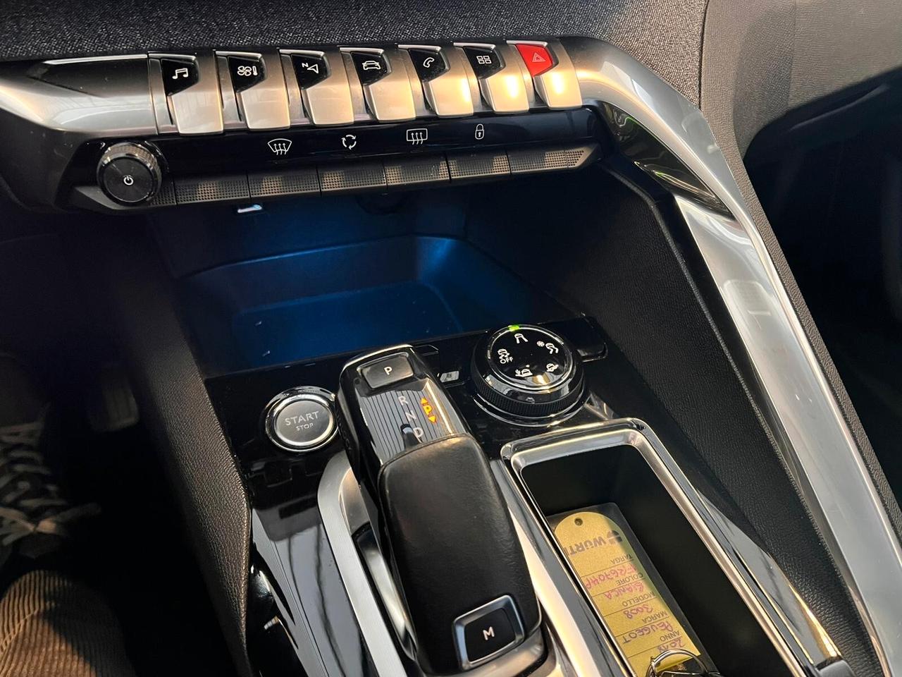 Peugeot 3008 BlueHDi 120 S&S Allure