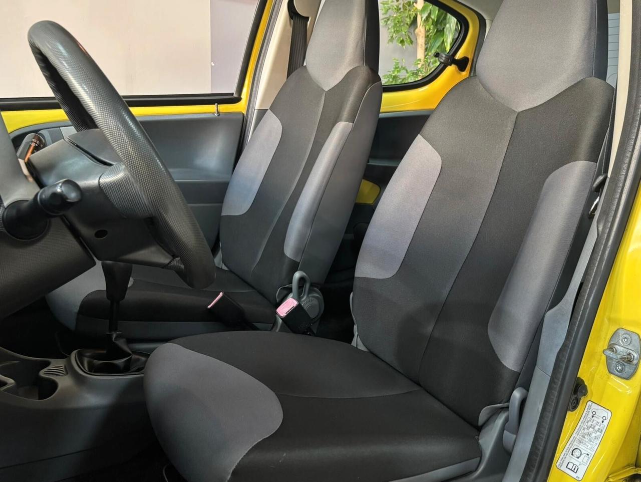 Peugeot 107 1.0 68CV 5p. Sweet Years