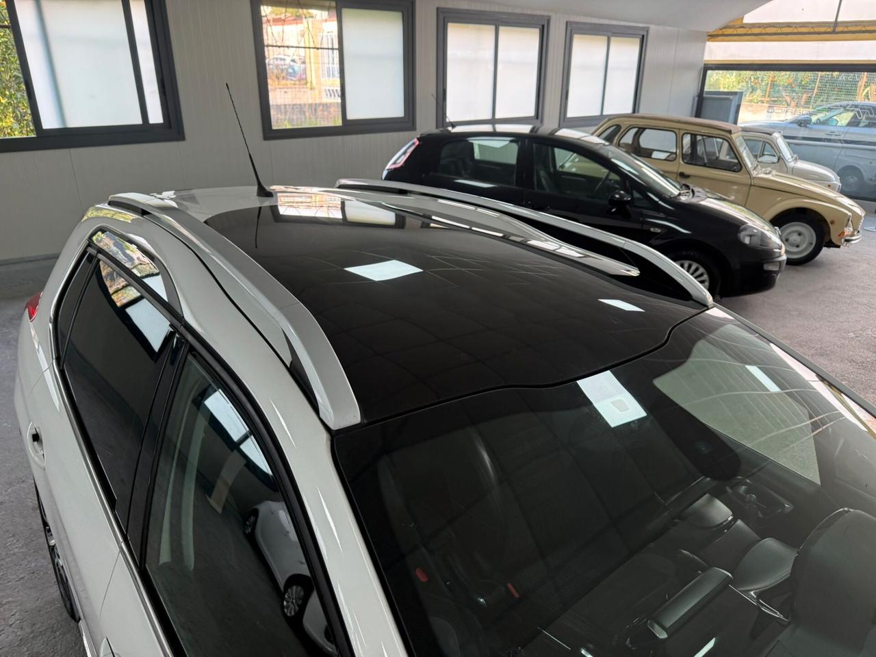 Peugeot 2008 1.6 Hdi 92cv Tetto panoramico