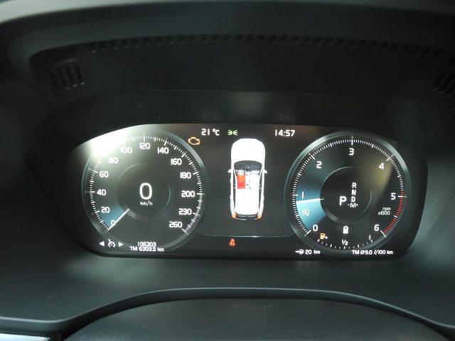 VOLVO XC60 2.0 D AWD Geartronic Business Plus Hybrid autom.