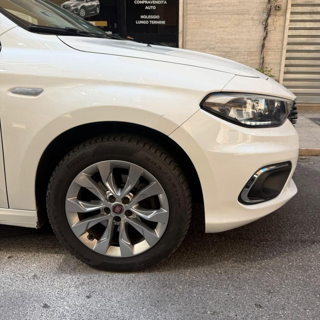 Fiat Tipo 1.6 Mjt - 120CV