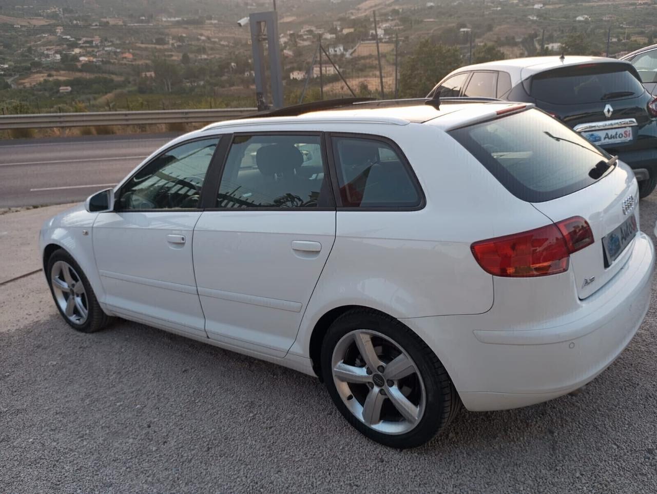 Audi A3 2.0 16V TDI Ambition 140 cv automatica cambio f1