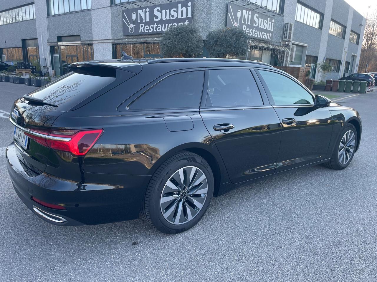 Audi A6 Avant 40 2.0 TD Business*Automatik*Navi*Cerchi*