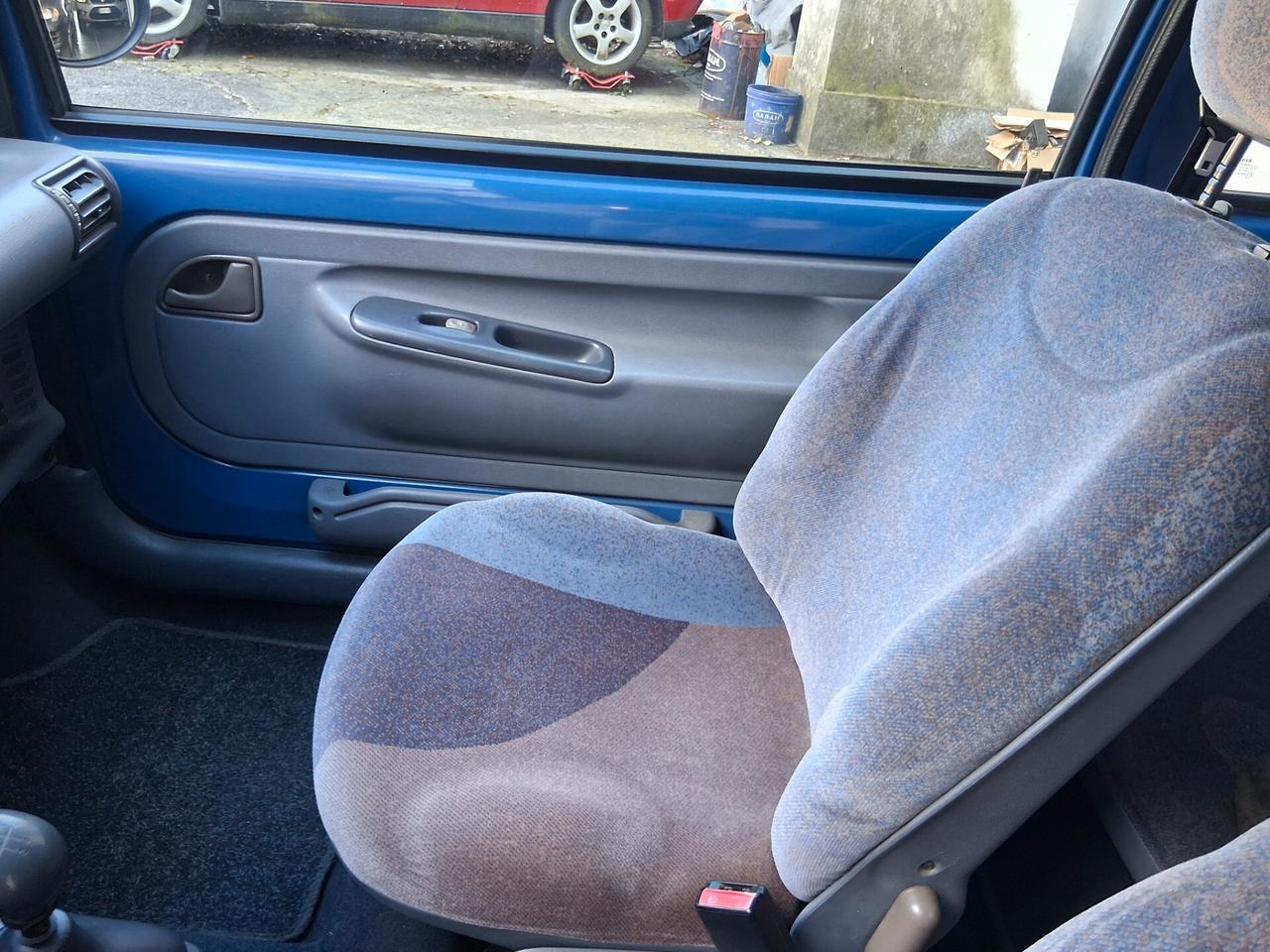 Renault Twingo 1.2i Cat E