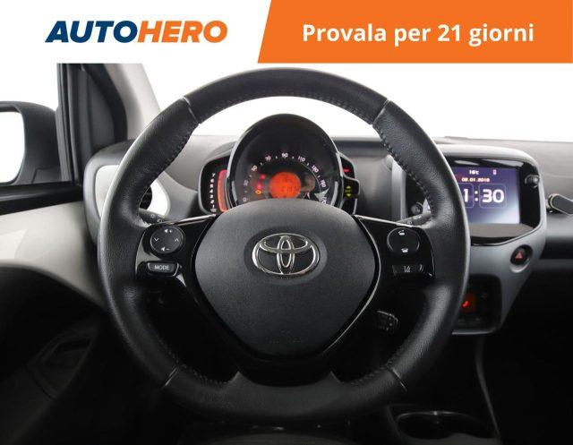 TOYOTA Aygo Connect 1.0 VVT-i 72 CV 5 porte x-play