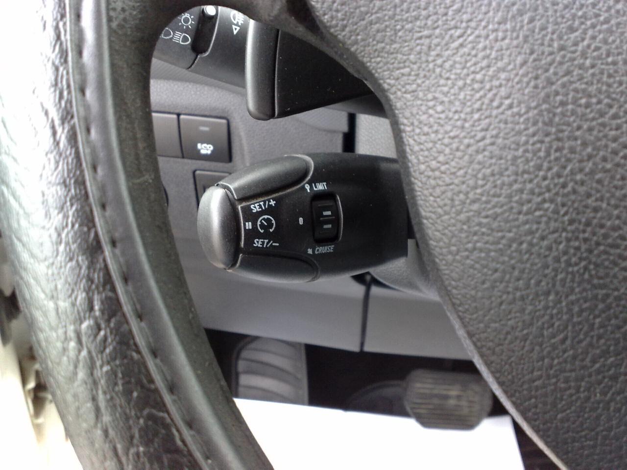 Peugeot partner 1.6hdi 90cv AUTOMATICO - 2012