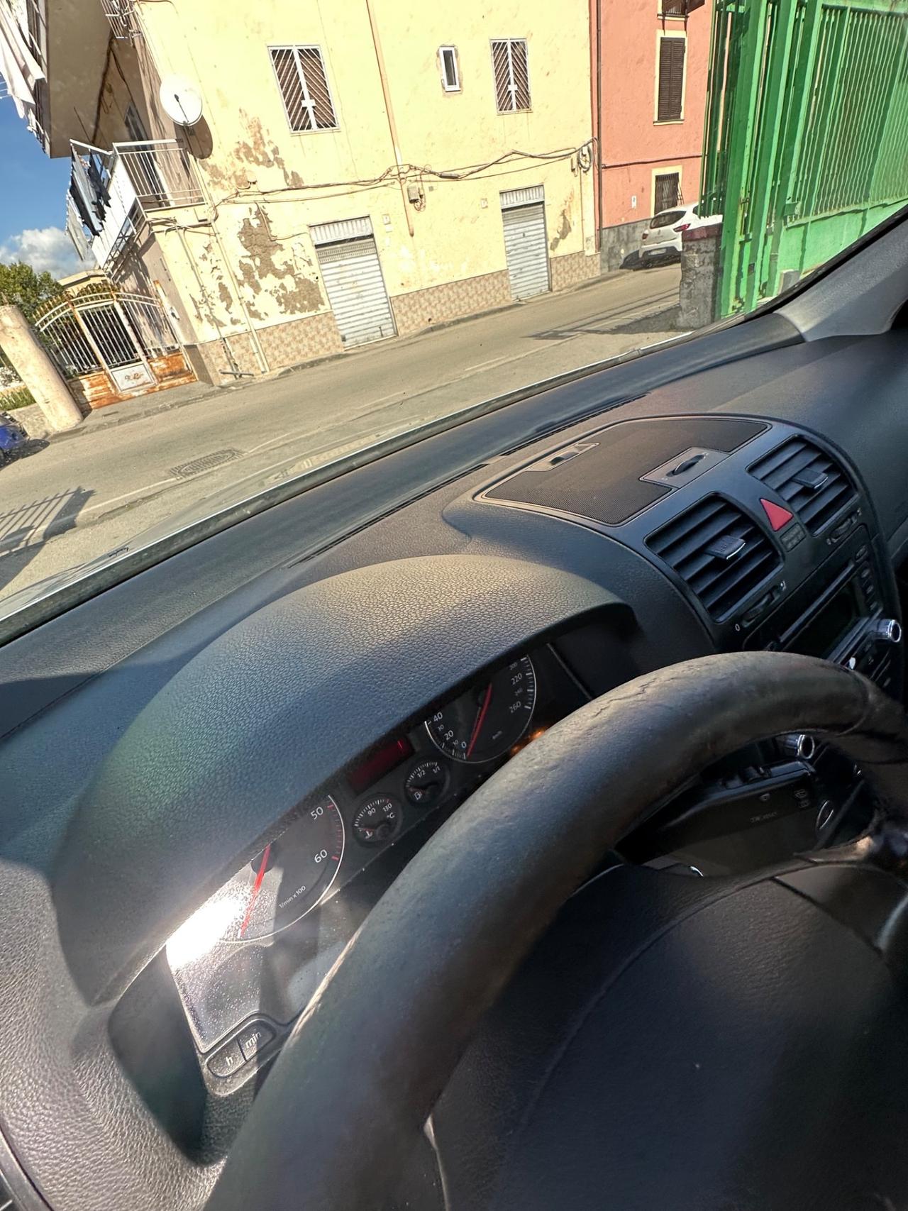 Volkswagen Golf 2.0 TDI 5p. Sportline Ltd.Edition