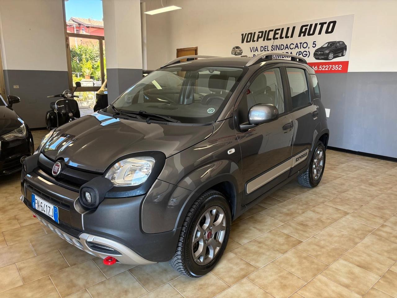 FIAT PANDA CROSS 4X4 ANNO 2018 DS 1.3 ADATTA NEOPATENTATI KM 119 MILA