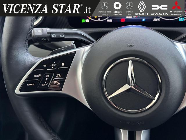MERCEDES-BENZ A 180 MHV SPORT AUTOMATIC