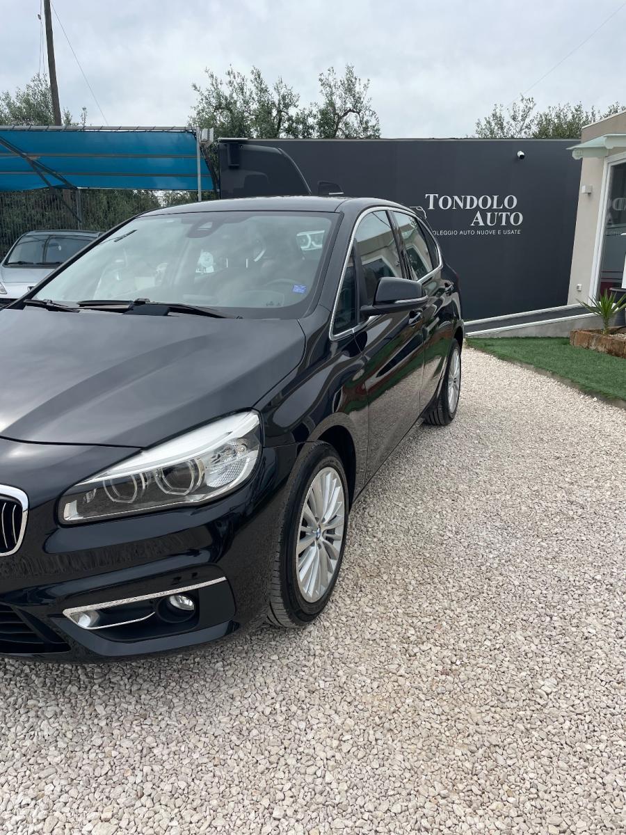 BMW - Serie 2 - 218d Active Tourer Luxury