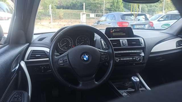 BMW 116 d 5p ** NAVI + PDC **