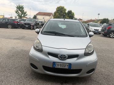 Toyota Aygo 1.0 12V VVT-i 5 porte