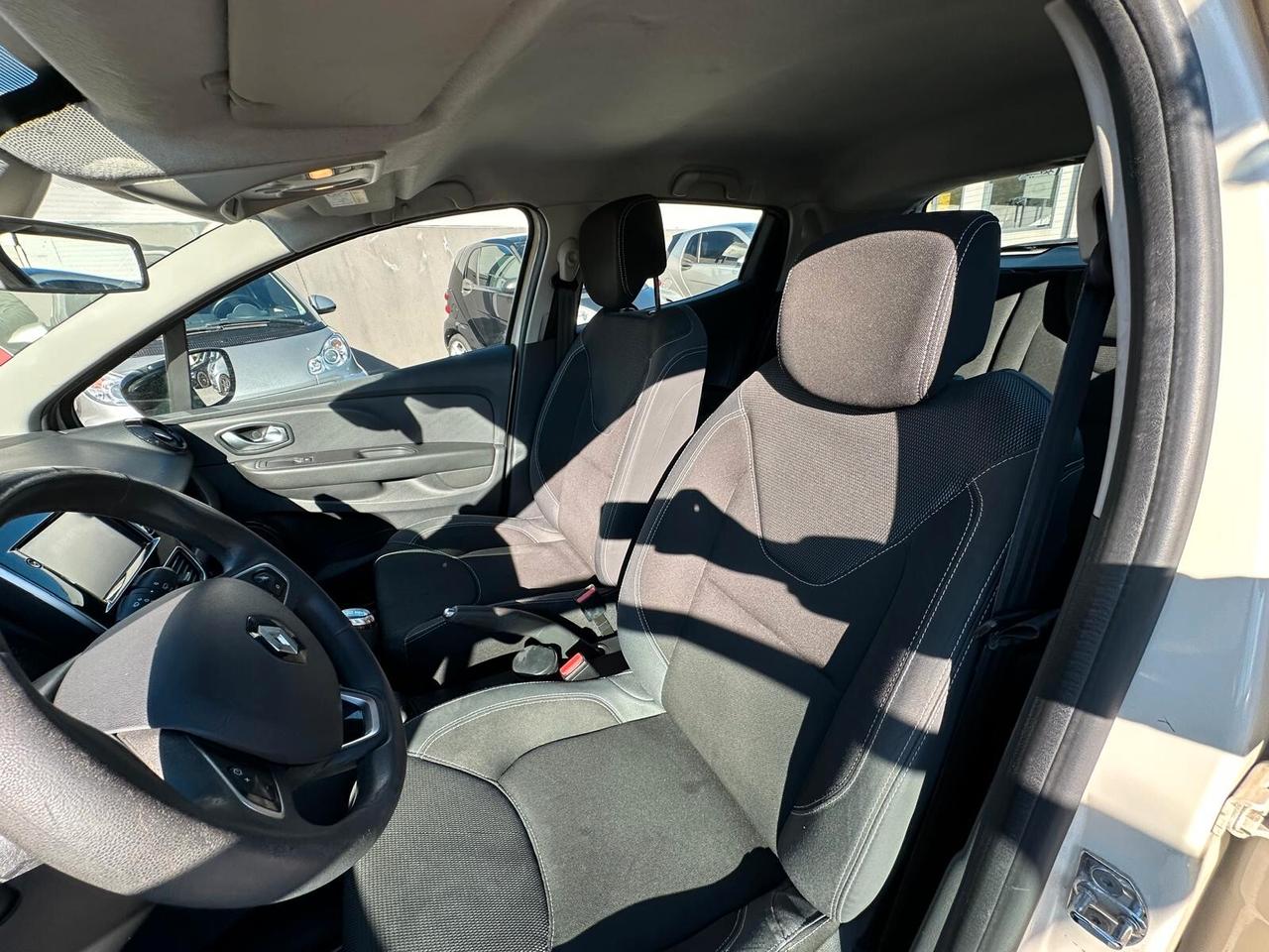 Renault Clio IV 2017 1.2 16v Life 75cv GPL AFTER MARKET