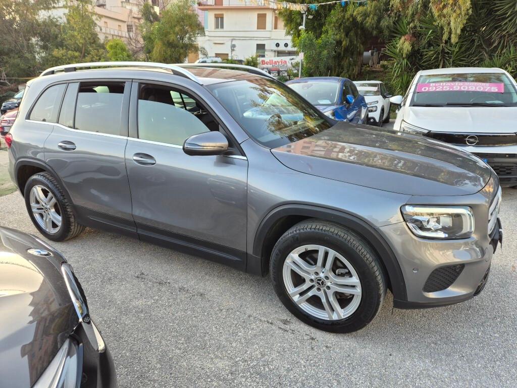 Mercedes GLB 180 d Automatic Sport con Garanzia