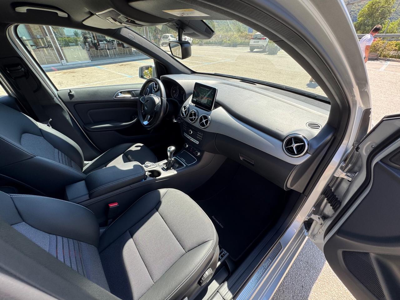 Mercedes-benz B 200 d Sport